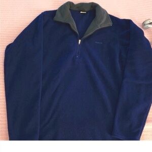Men's Blue Patagonia quarter zip. Small